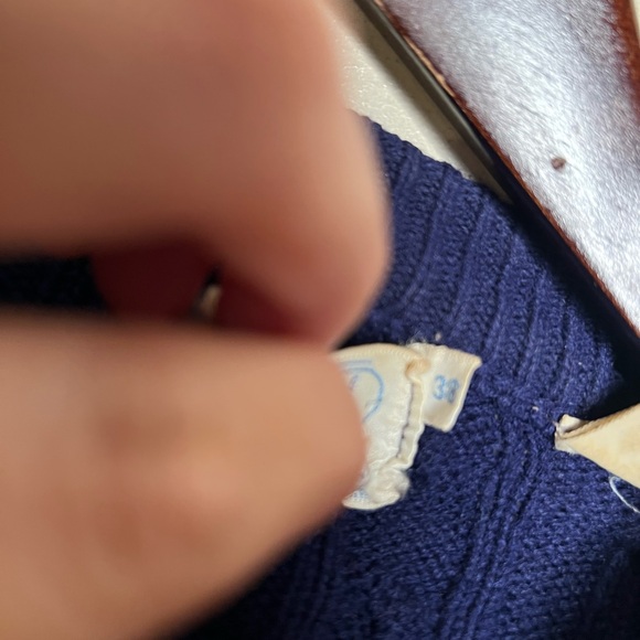 Women’s Vintage Northern Isles Blue Cable Knit Button Cardigan - Picture 6 of 7